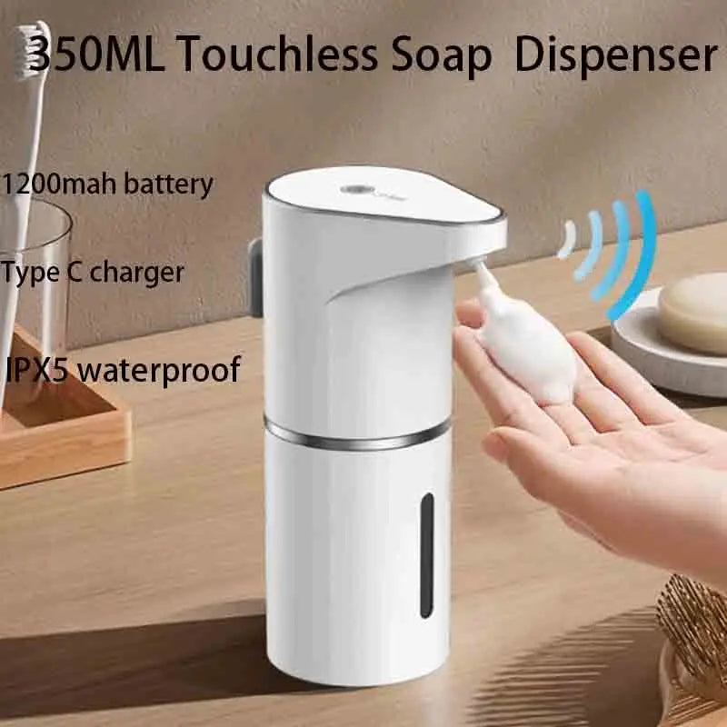 Automatic Foam Dispenser for Easier Baby Bathing